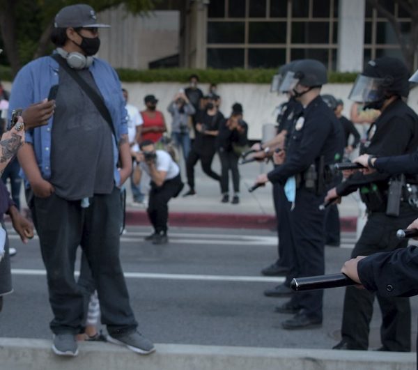 The Police in the US are targeting protest medics