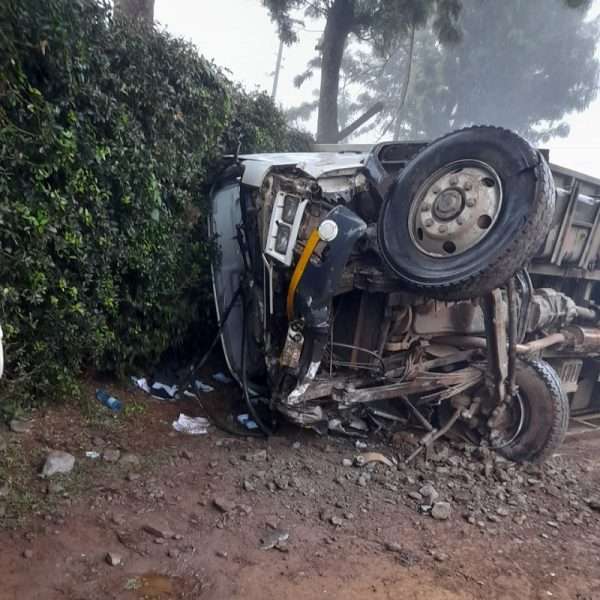 Grisly accident in Lari claims lives of 6 people