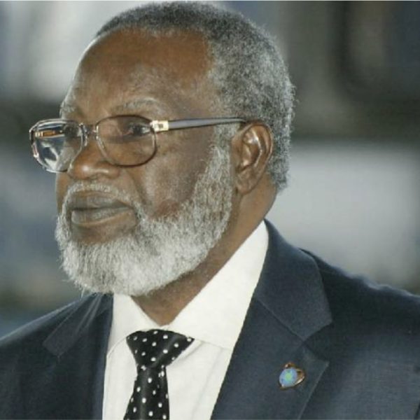 Sam Nujoma dies aged 95